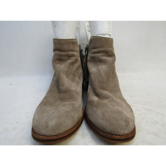 DV Dolce Vita Size 8 M Brown Suede Zip Ankle Fashion Boots Bootie - Picture 5 of 11
